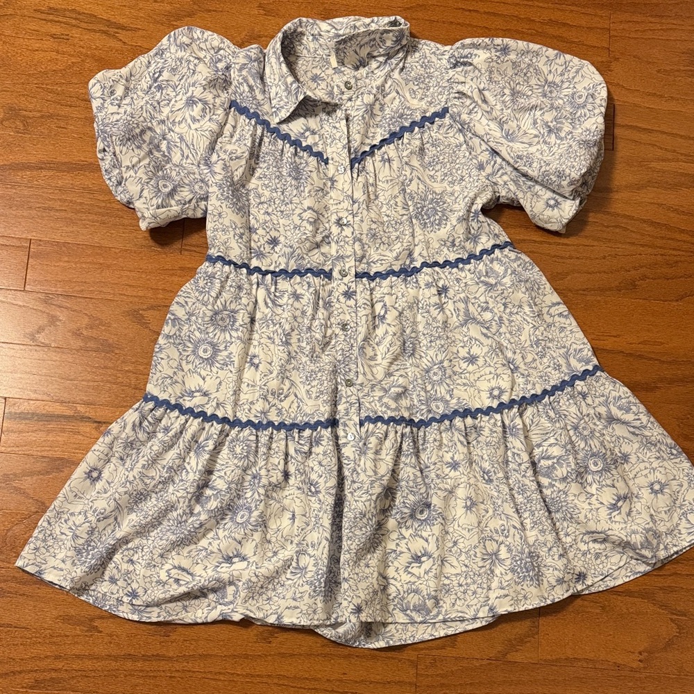 Floral Blue and White Dress Medium